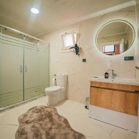 Holiday home Sakarya Uzunkum Da 3 Oda1 Salon Ultra Luex - Oezel Havuzlu-muhafazakar-jakuzili-soemineli-kis Bahceli 7 Kisilik Luex Bng-1001 *